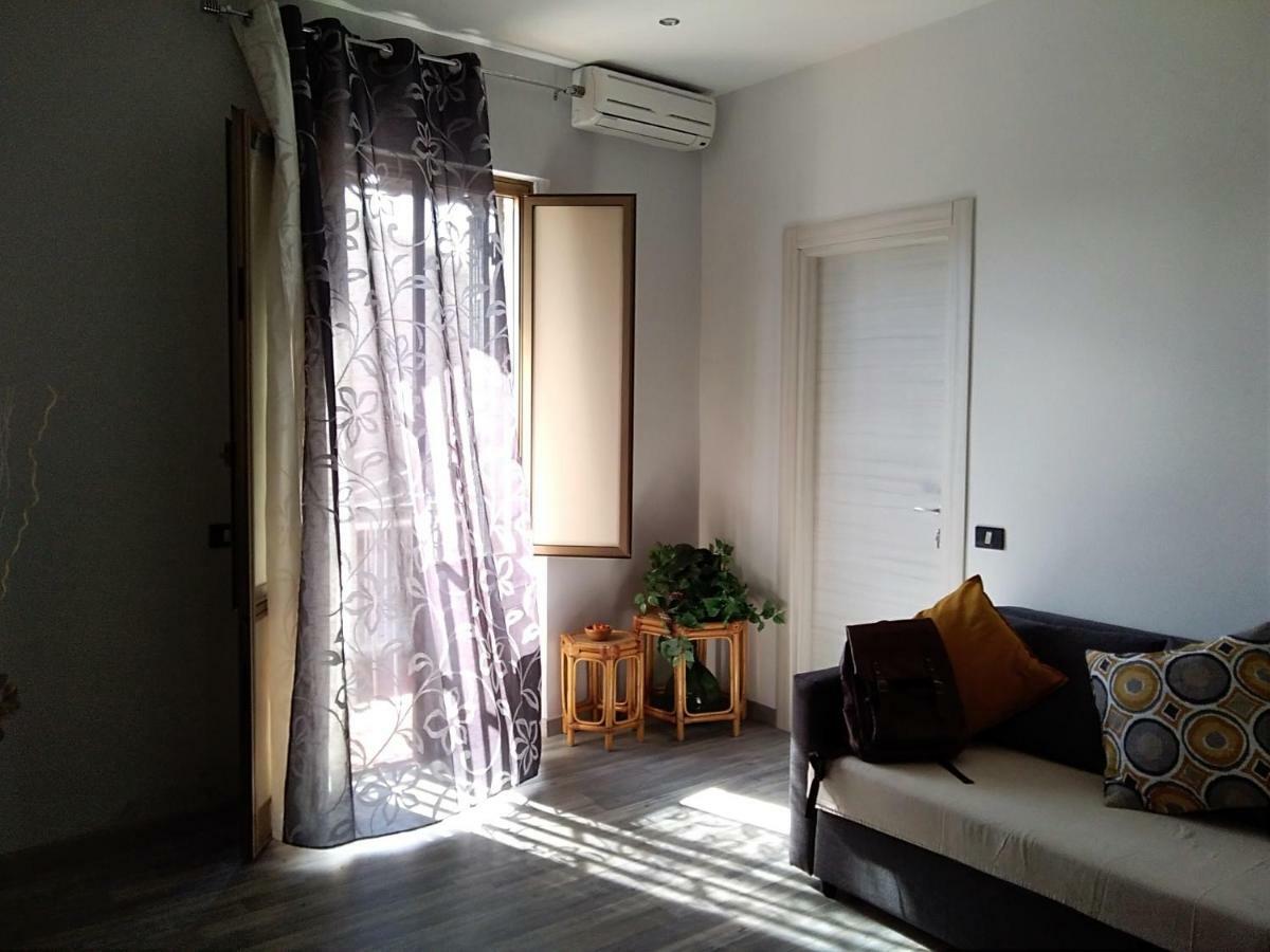 Casa Romans, Via Della Palma, 63 Catânia Exterior foto