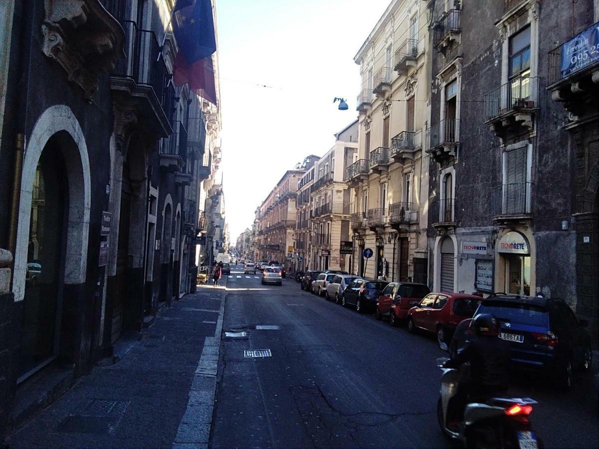 Casa Romans, Via Della Palma, 63 Catânia Exterior foto