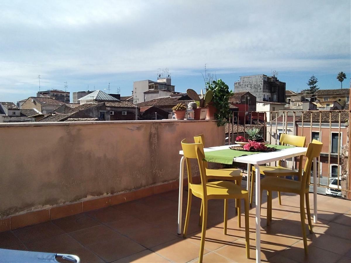 Casa Romans, Via Della Palma, 63 Catânia Exterior foto
